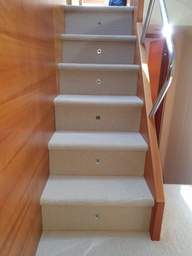 MY Salwator - Aicon 64