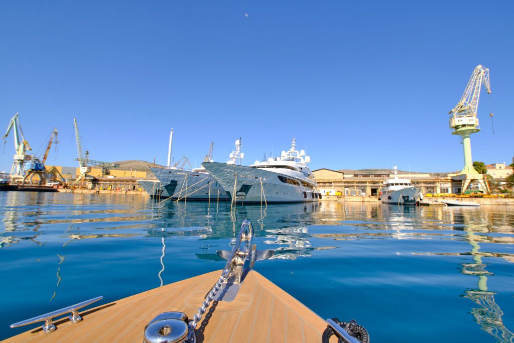 MY Silver Angel - 62m Benetti