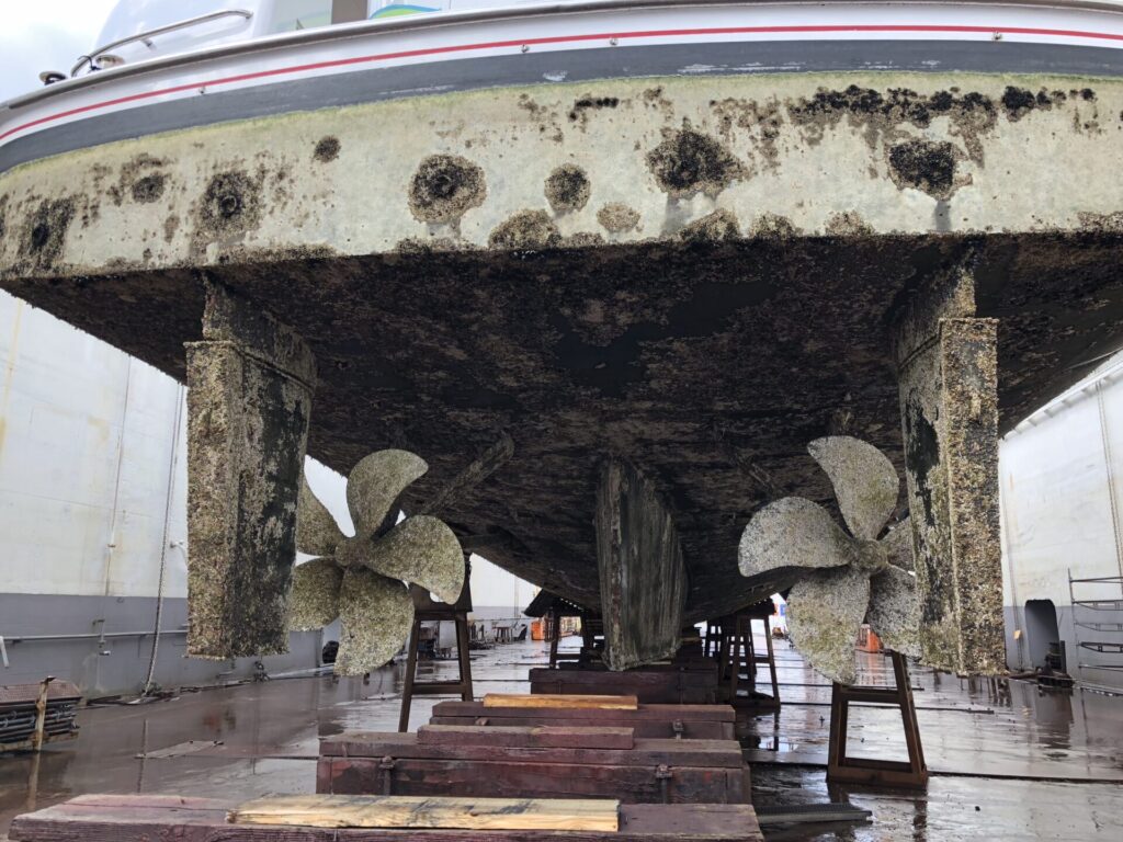 MY Mustique - 55m Trinity