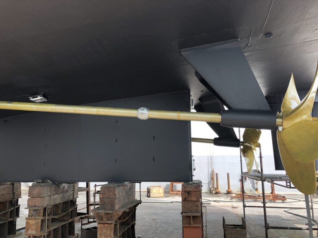 MY Mustique - 55m Trinity